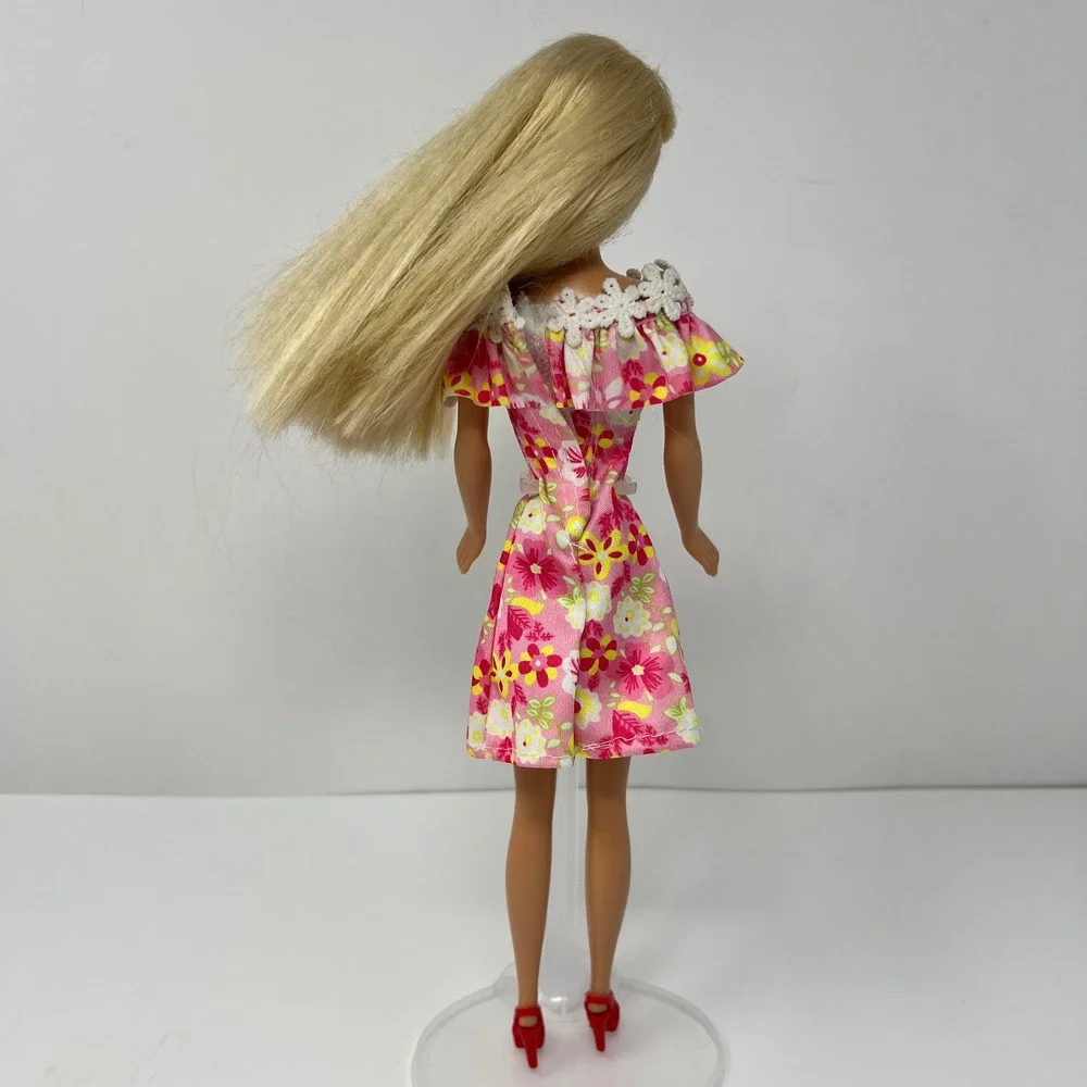 Barbie Fashion Doll‎ Very Velvet Pink Floral Dress Blonde Hair Green Eyes 1998